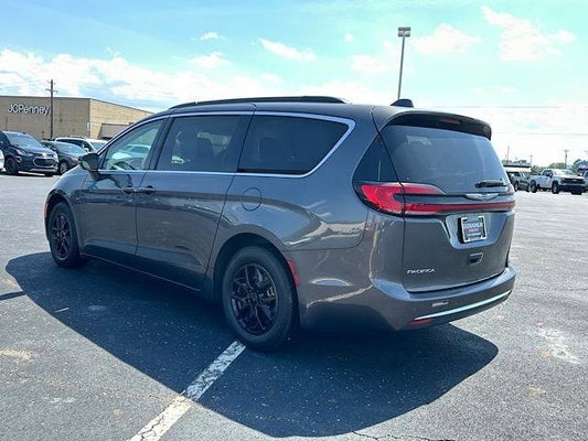 2022 Chrysler Pacifica Touring L in Newark, OH - Coughlin Hyundai of Heath