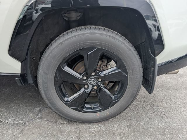 2020 Toyota RAV4 Hybrid XSE