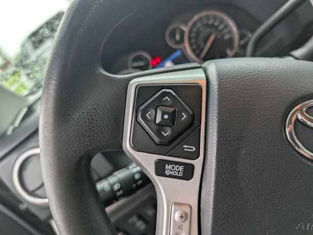 2014 Toyota Tundra SR5