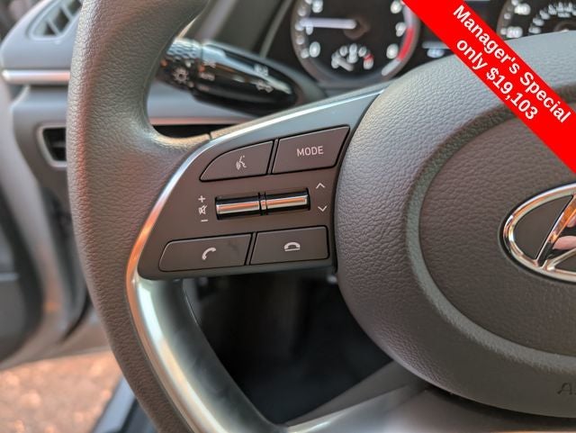 2023 Hyundai SONATA SE