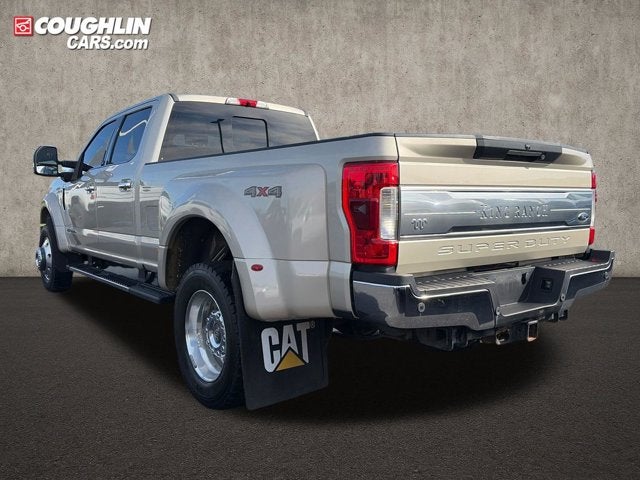 2017 Ford Super Duty F-450 DRW King Ranch