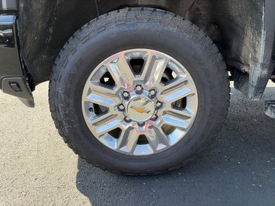 2025 Chevrolet Silverado 2500HD High Country