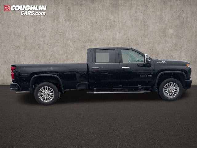 2022 Chevrolet Silverado 3500HD High Country