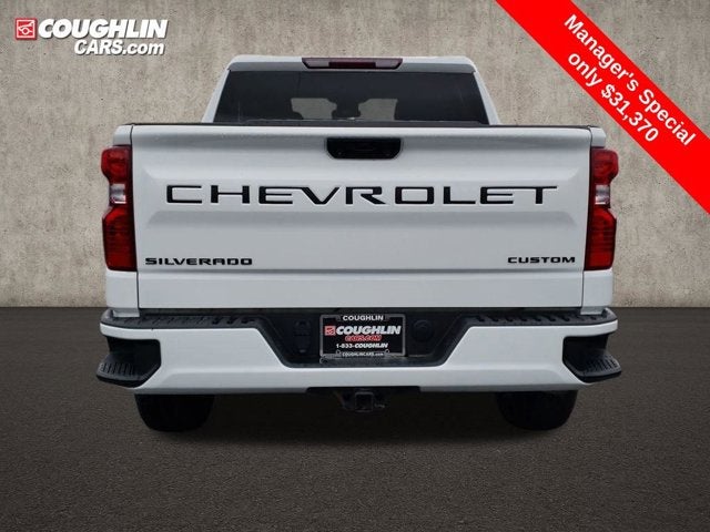 2023 Chevrolet Silverado 1500 4WD Crew Cab 147" Custom