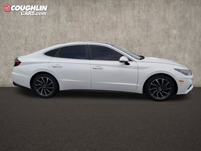 2022 Hyundai SONATA Limited