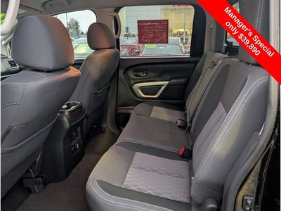 2024 Nissan Titan SV