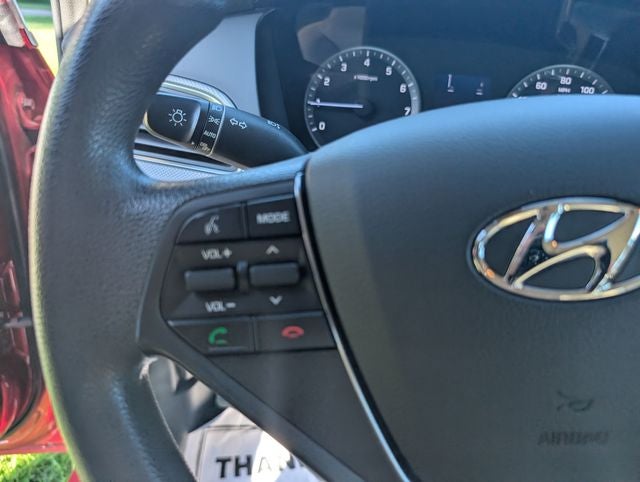 2016 Hyundai SONATA 2.4L SE