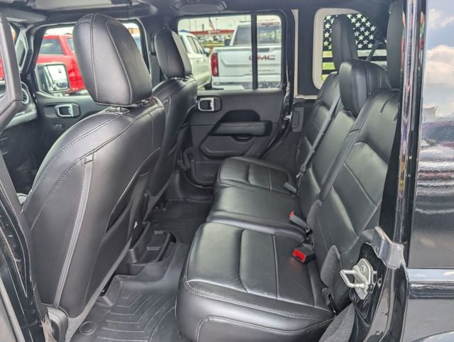 2021 Jeep Wrangler Unlimited Sahara Altitude