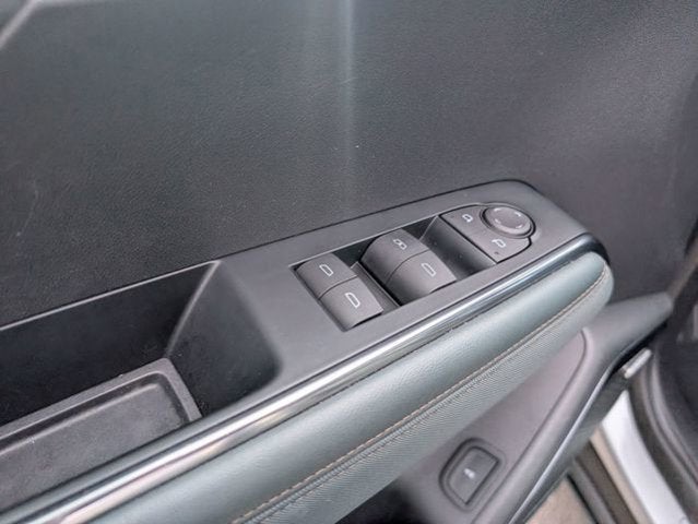 2024 GMC Acadia AWD AT4