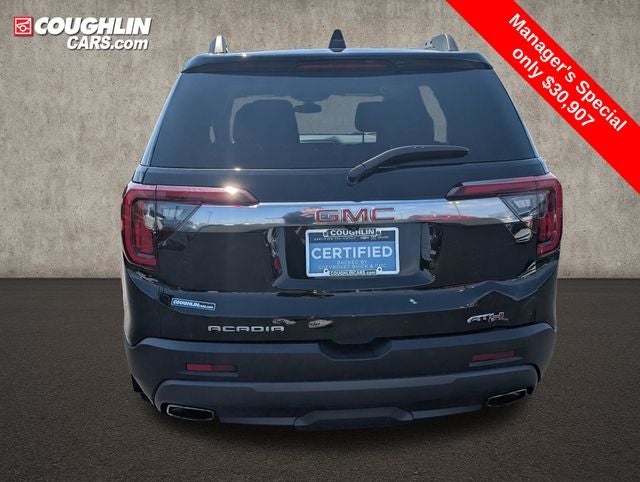 2023 GMC Acadia AT4