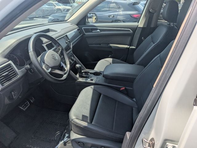2021 Volkswagen Atlas 3.6L V6 SE w/Technology R-Line