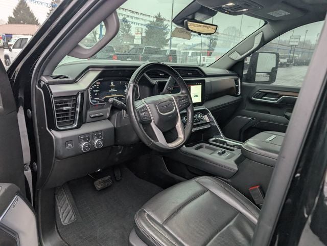 2024 GMC Sierra 2500HD Denali