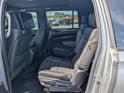 2023 Cadillac Escalade ESV 4WD Sport Platinum