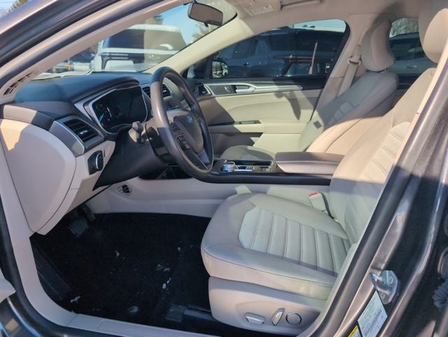 2018 Ford Fusion Hybrid SE