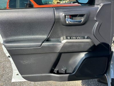 2020 Toyota Tacoma SR