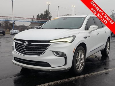 2023 Buick Enclave Essence