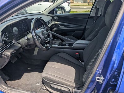 2023 Hyundai ELANTRA SEL