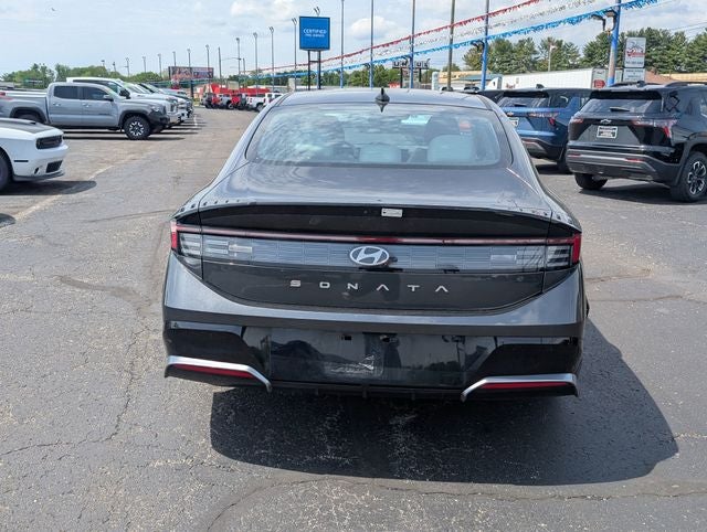 2025 Hyundai SONATA SEL