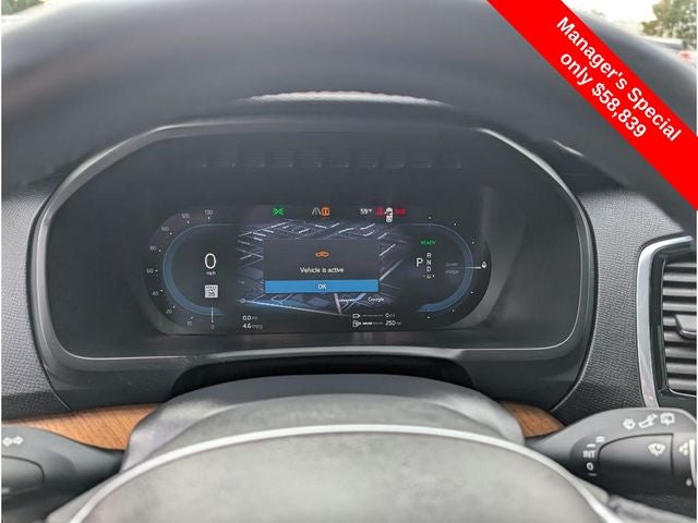 2025 Volvo XC90 Plug-In Hybrid Plus