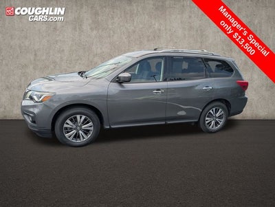 2019 Nissan Pathfinder SV
