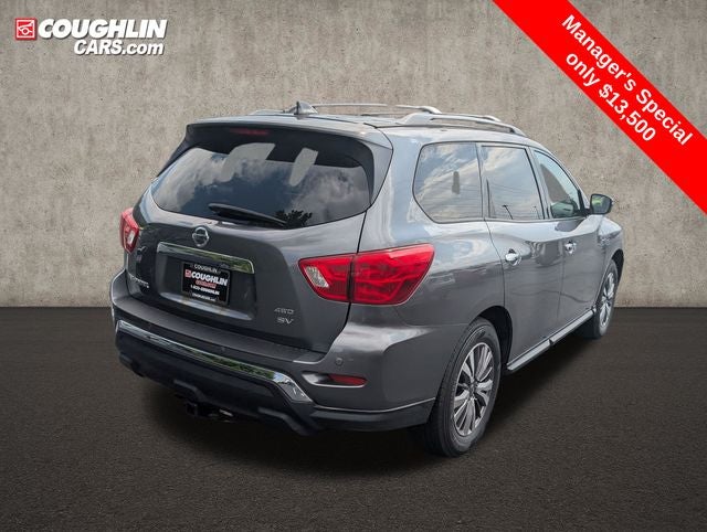2019 Nissan Pathfinder SV