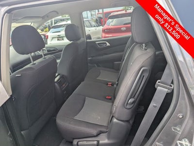 2019 Nissan Pathfinder SV