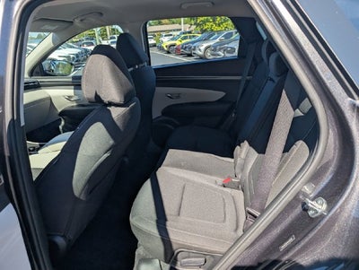 2024 Hyundai TUCSON SE