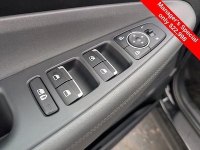 2023 Hyundai SANTA FE SE