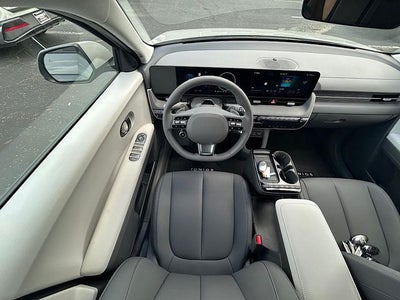 2025 Hyundai IONIQ 5 SEL