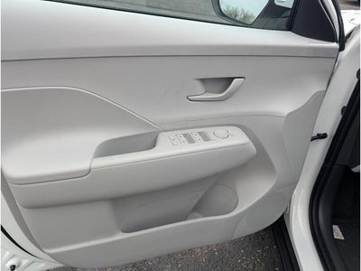 2026 Hyundai KONA SE AWD