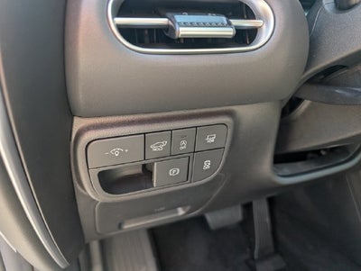 2027 Hyundai PALISADE SEL 7 Passenger