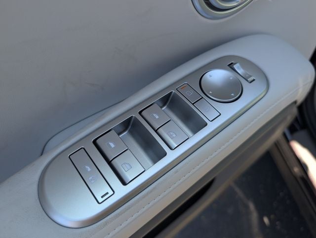 2026 Hyundai PALISADE HYBRID SEL 8 Passenger