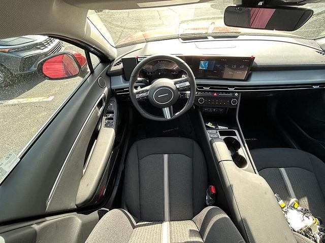 2025 Hyundai SONATA HYBRID SEL
