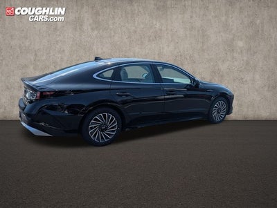 2026 Hyundai SONATA HYBRID SEL