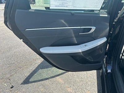 2025 Hyundai SONATA HYBRID Limited