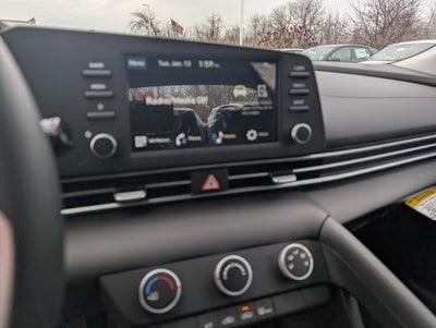 2026 Hyundai ELANTRA SE