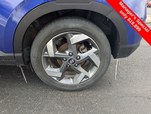 2023 Hyundai VENUE Limited