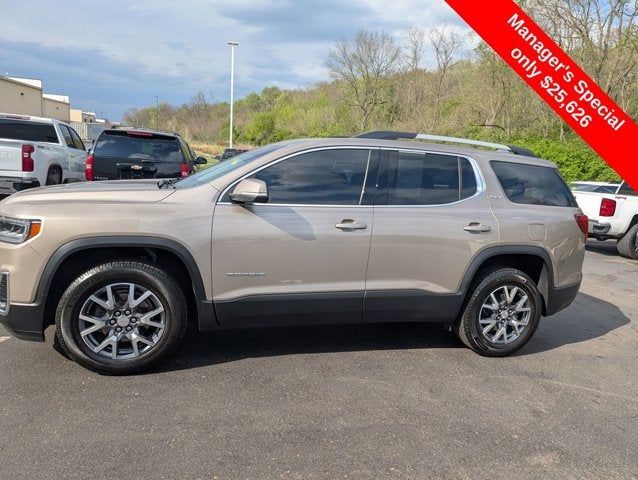2023 GMC Acadia SLT