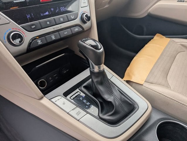 2017 Hyundai ELANTRA Limited