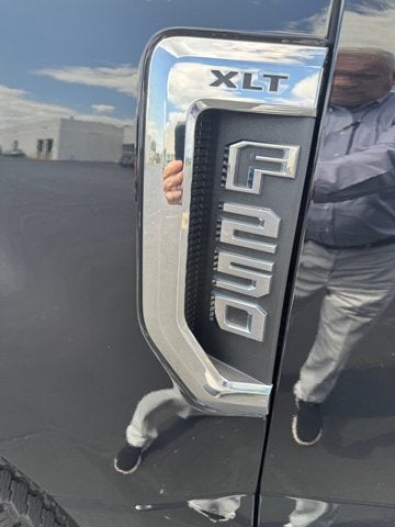 2022 Ford Super Duty F-250 SRW XLT