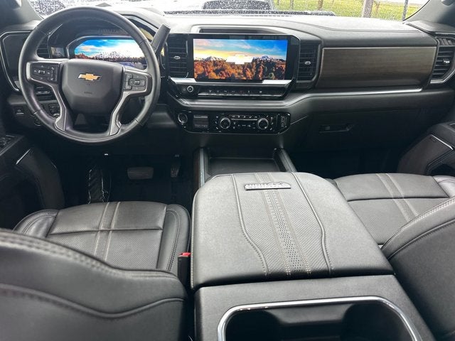 2025 Chevrolet Silverado 3500HD High Country