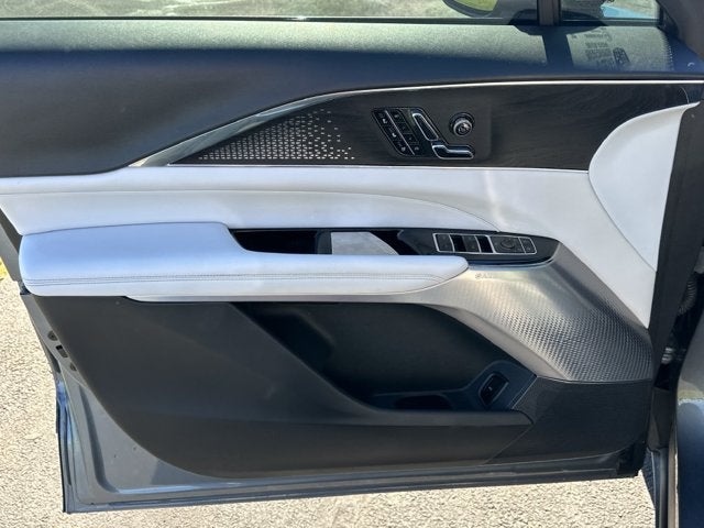 2023 Cadillac LYRIQ RWD Luxury