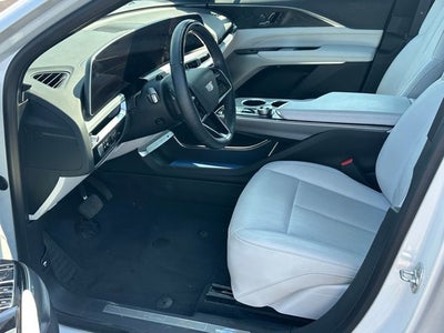 2024 Cadillac LYRIQ Sport