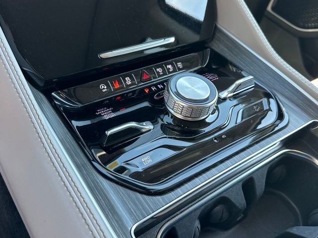 2023 Jeep Wagoneer L Series III