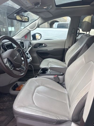 2018 Chrysler Pacifica Touring L Plus