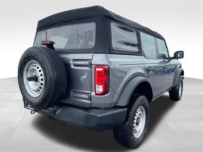 2023 Ford Bronco Base
