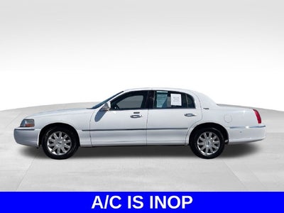2007 Lincoln Town Car Signature Limited