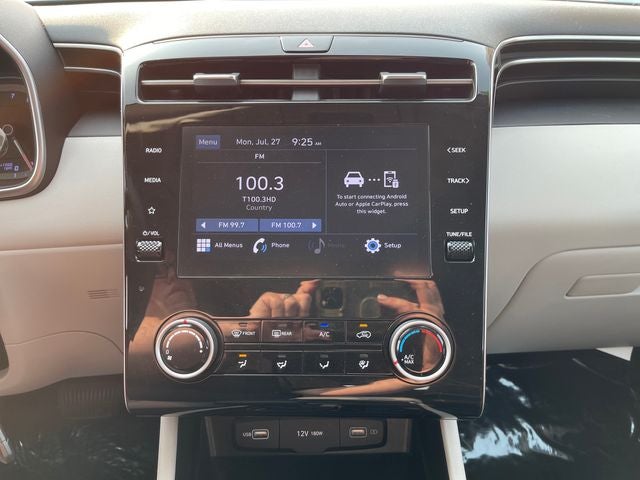 2022 Hyundai TUCSON SE
