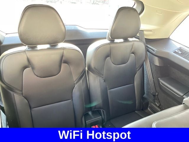 2018 Volvo XC90 T5 Momentum