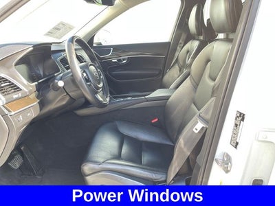 2018 Volvo XC90 T5 Momentum